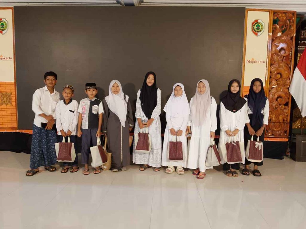 Keutamaan Sedekah Yatim Muharram yang Penuh Berkah